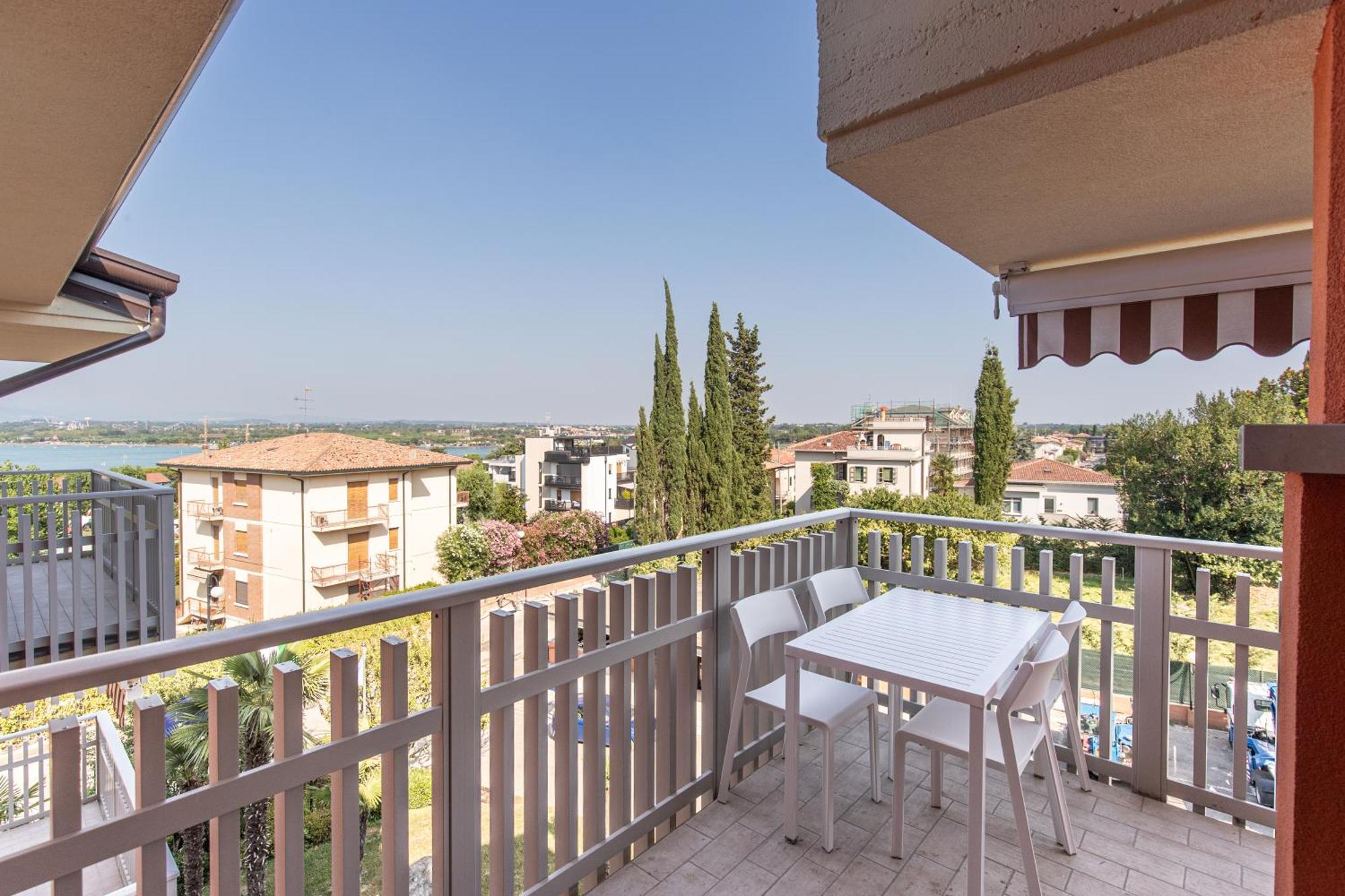 Prestige Garda Home - Ai Cappuccini Peschiera del Garda Exterior foto
